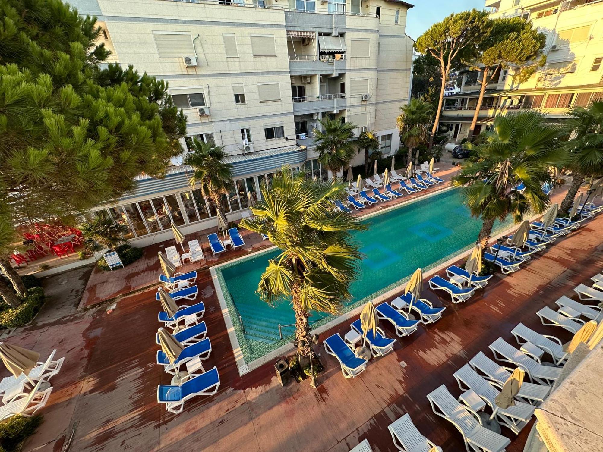 Apartment In Durres Elio Golem  Eksteriør bilde